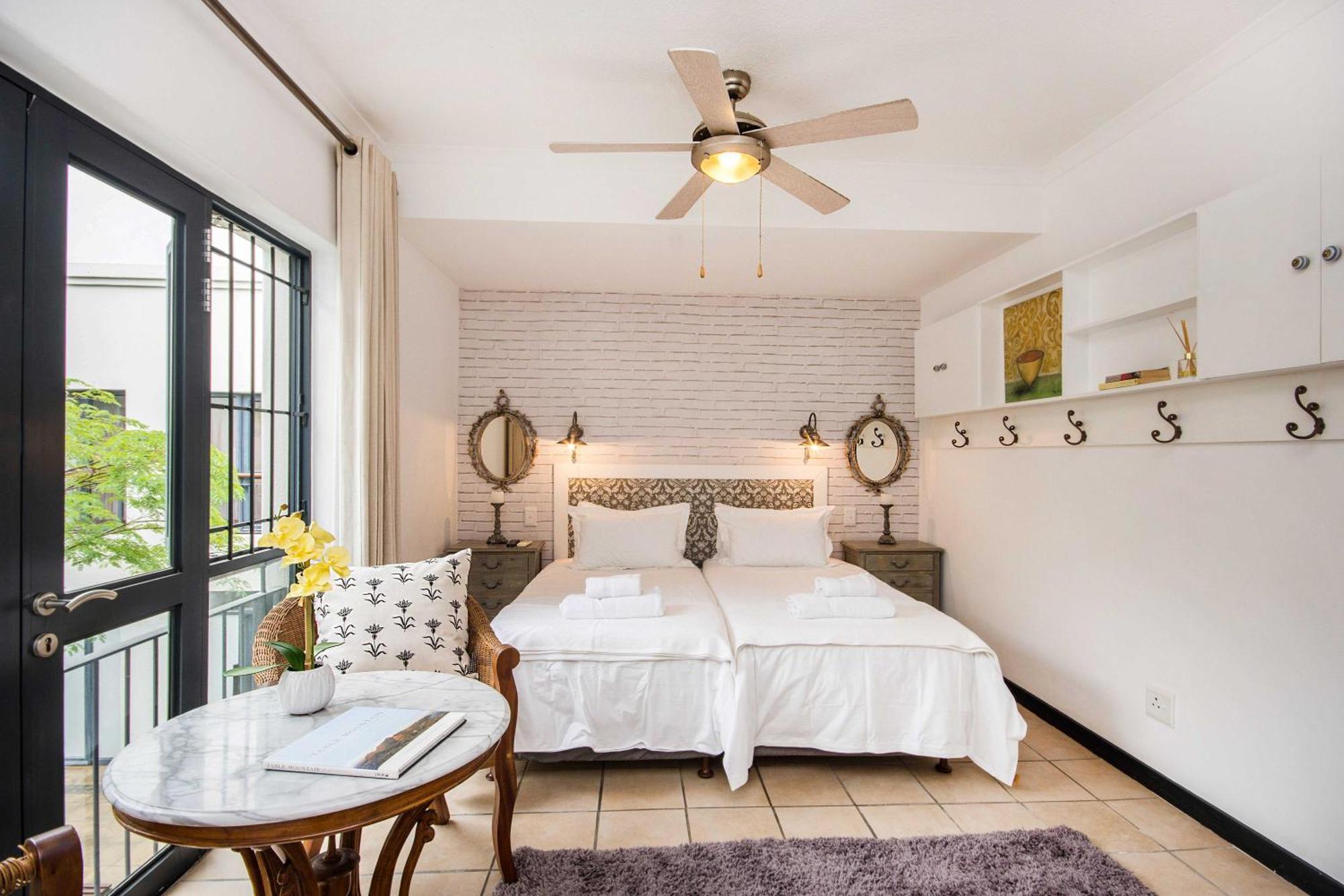 Church Street Luxury Apartments 斯泰伦博斯 外观 照片
